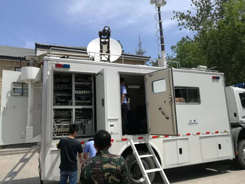 通信保障監(jiān)控車(chē)